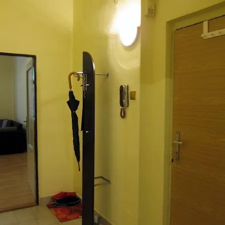Apartment Zerotinova Prag